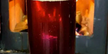 Smoked-Apple-Bock-in-a-glass