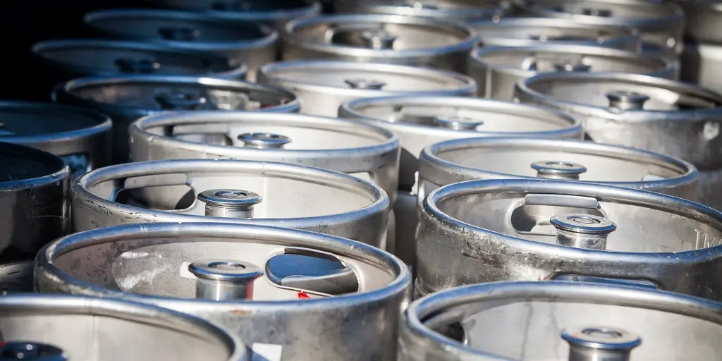 Image,Of,A,Stack,Of,Beer,Barrels.